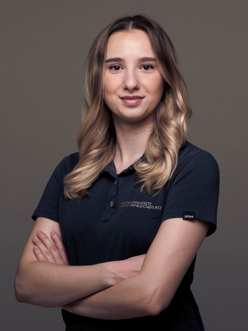 Praxismanagerin Albina Duraki